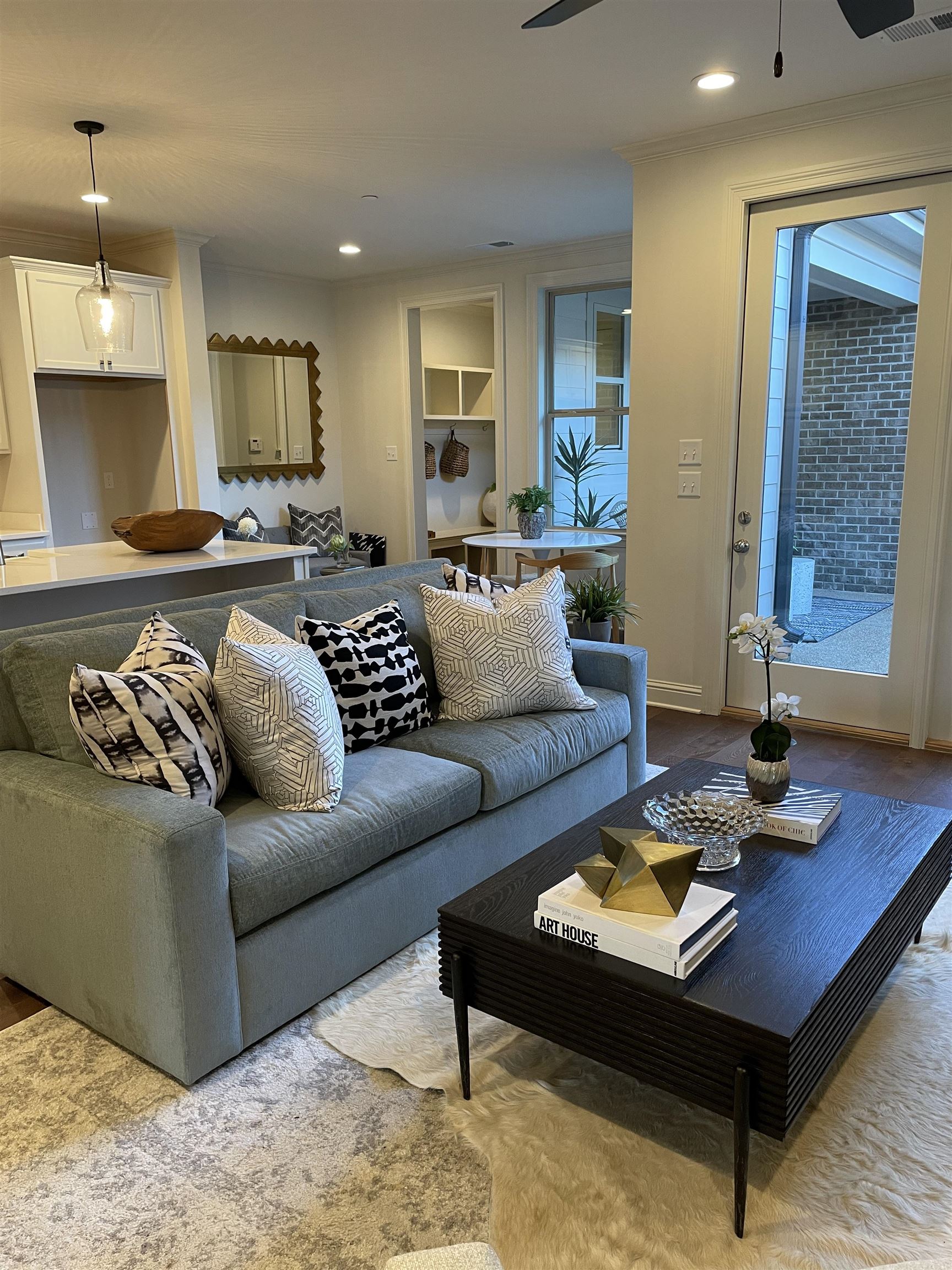 475 ARMEL DR