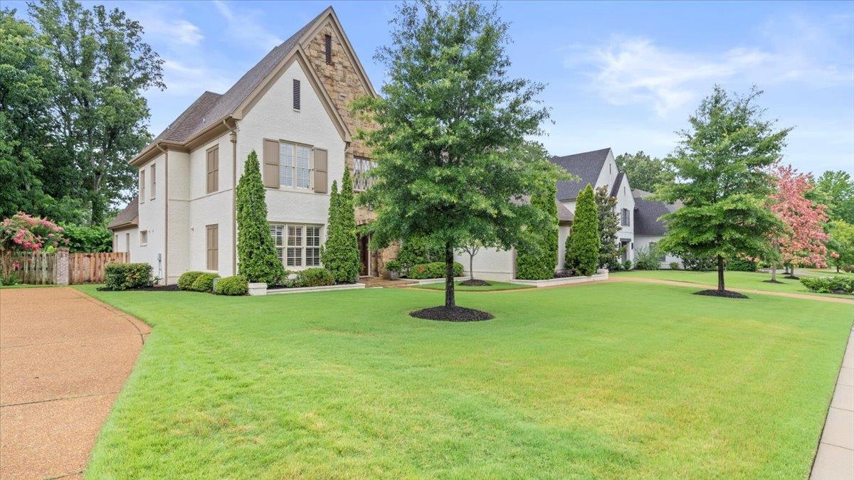 10395 BUCKLEY BRIAR LN
