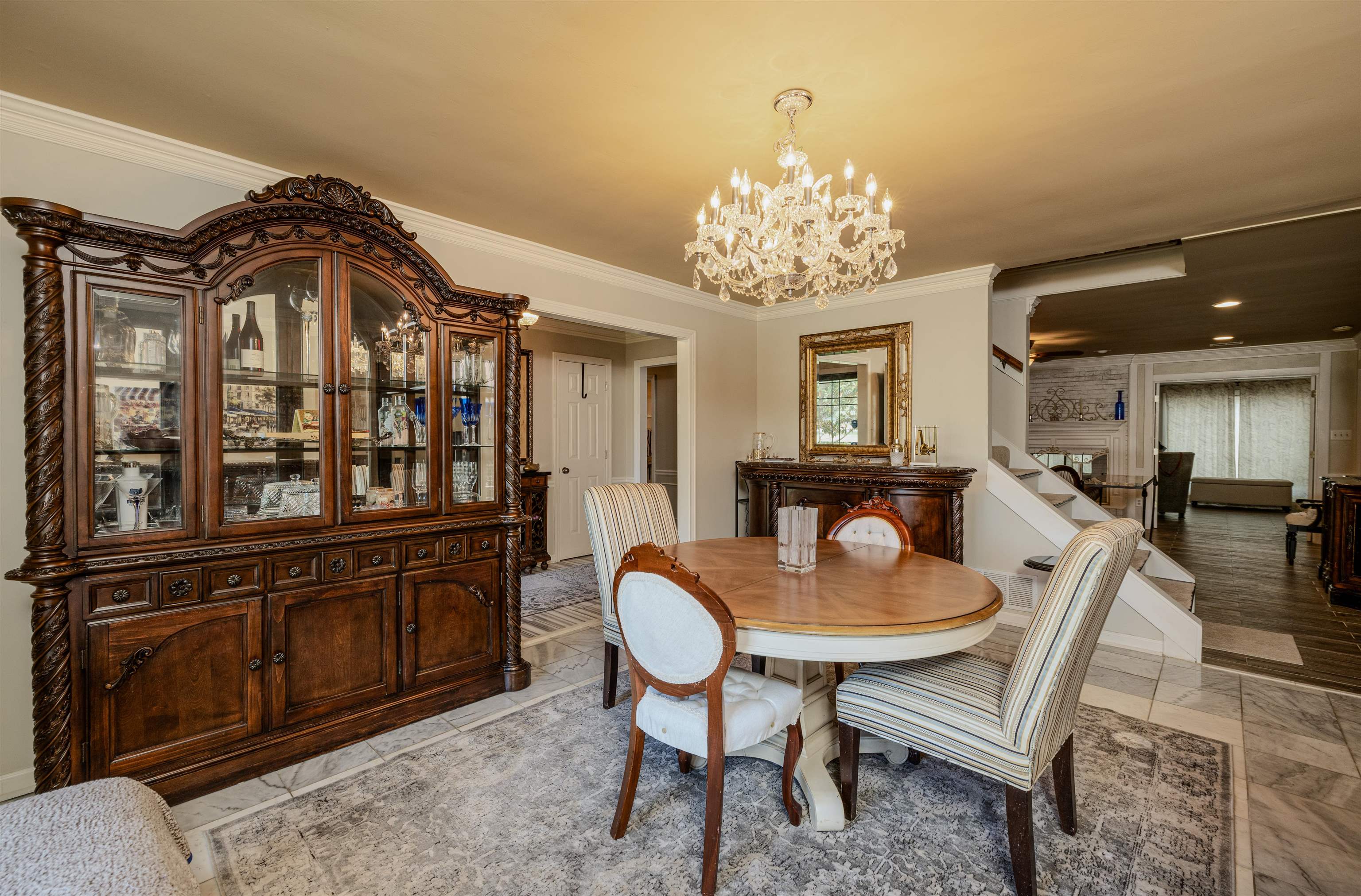 3052 LAURINBURG CIR