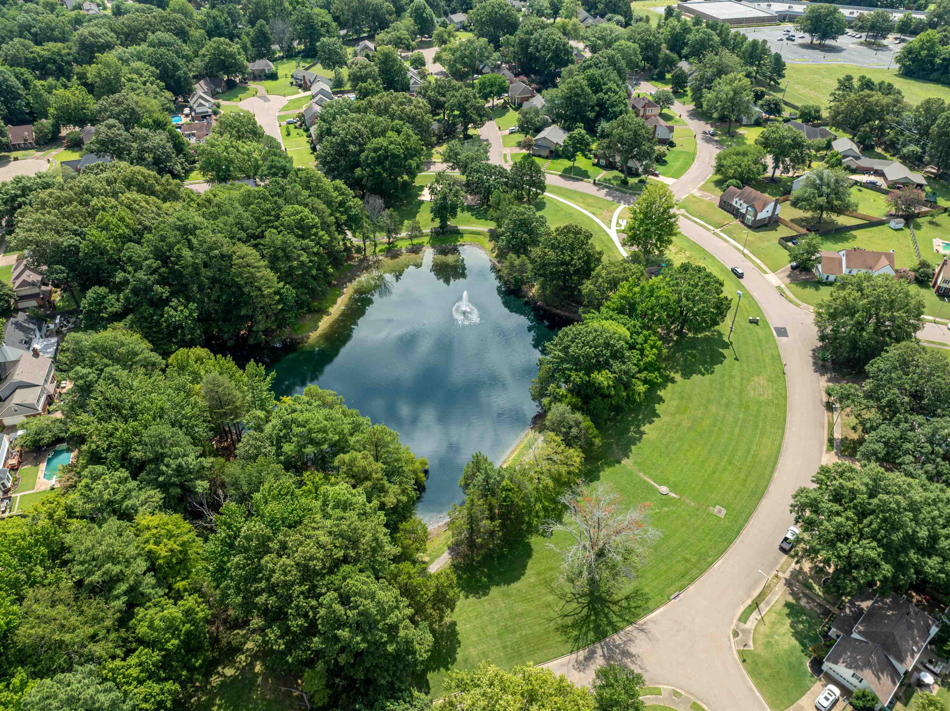 3052 LAURINBURG CIR