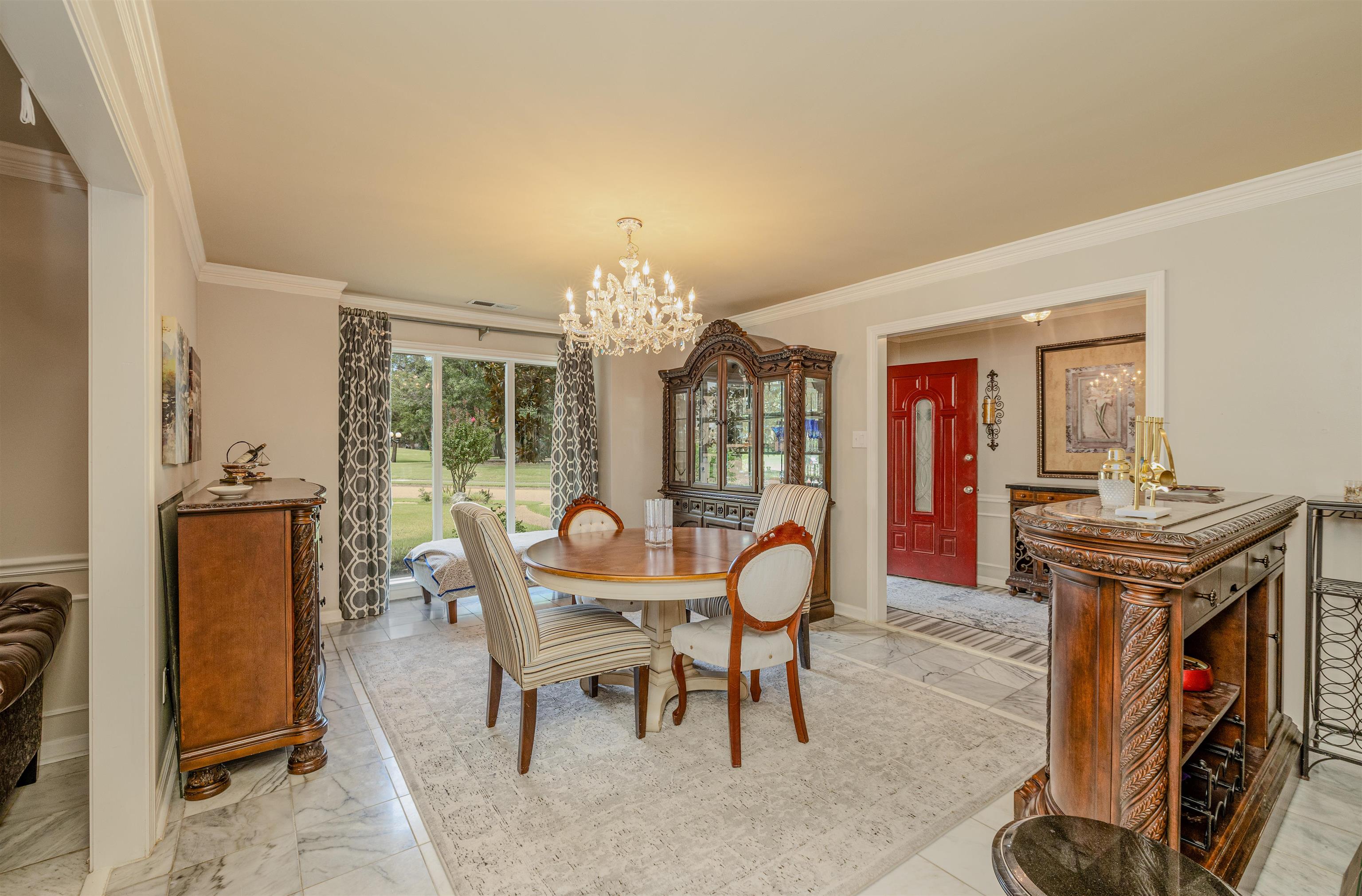 3052 LAURINBURG CIR