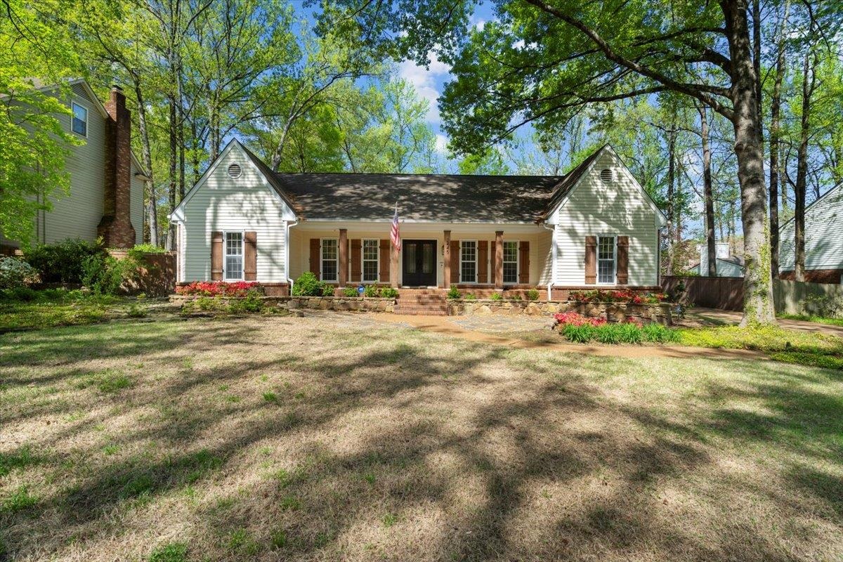 2445 CEDAR DALE DR