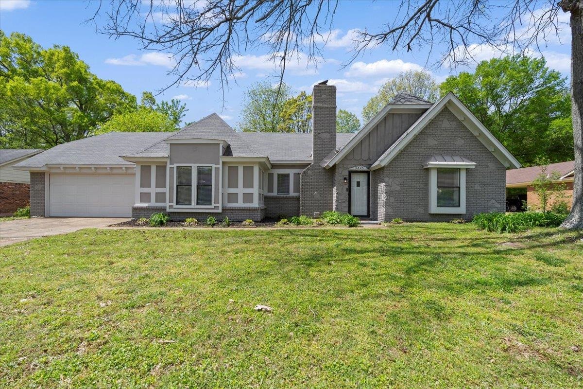 3803 MISTY OAK DR