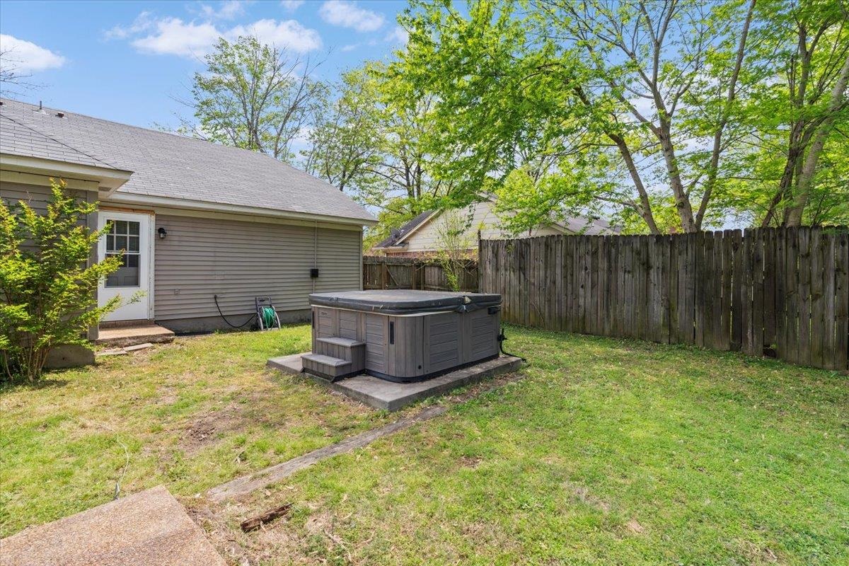 3803 MISTY OAK DR