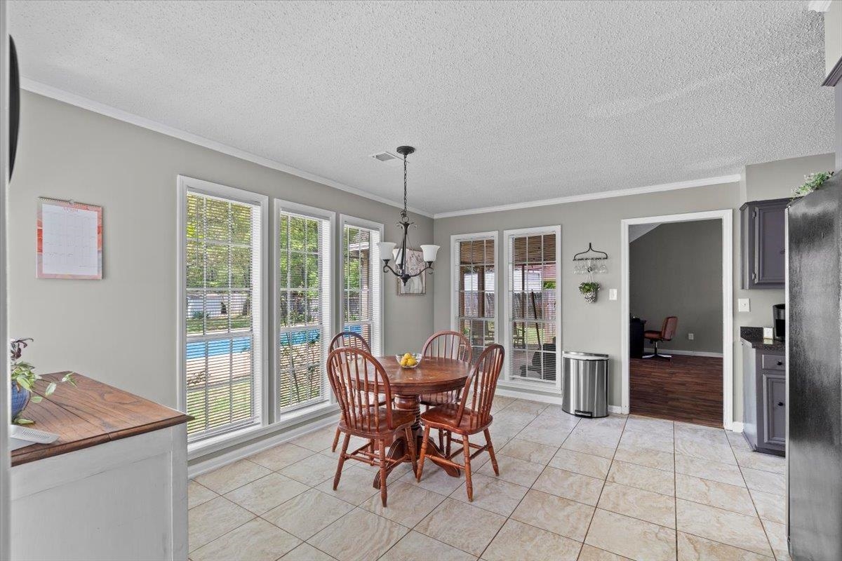 3803 MISTY OAK DR