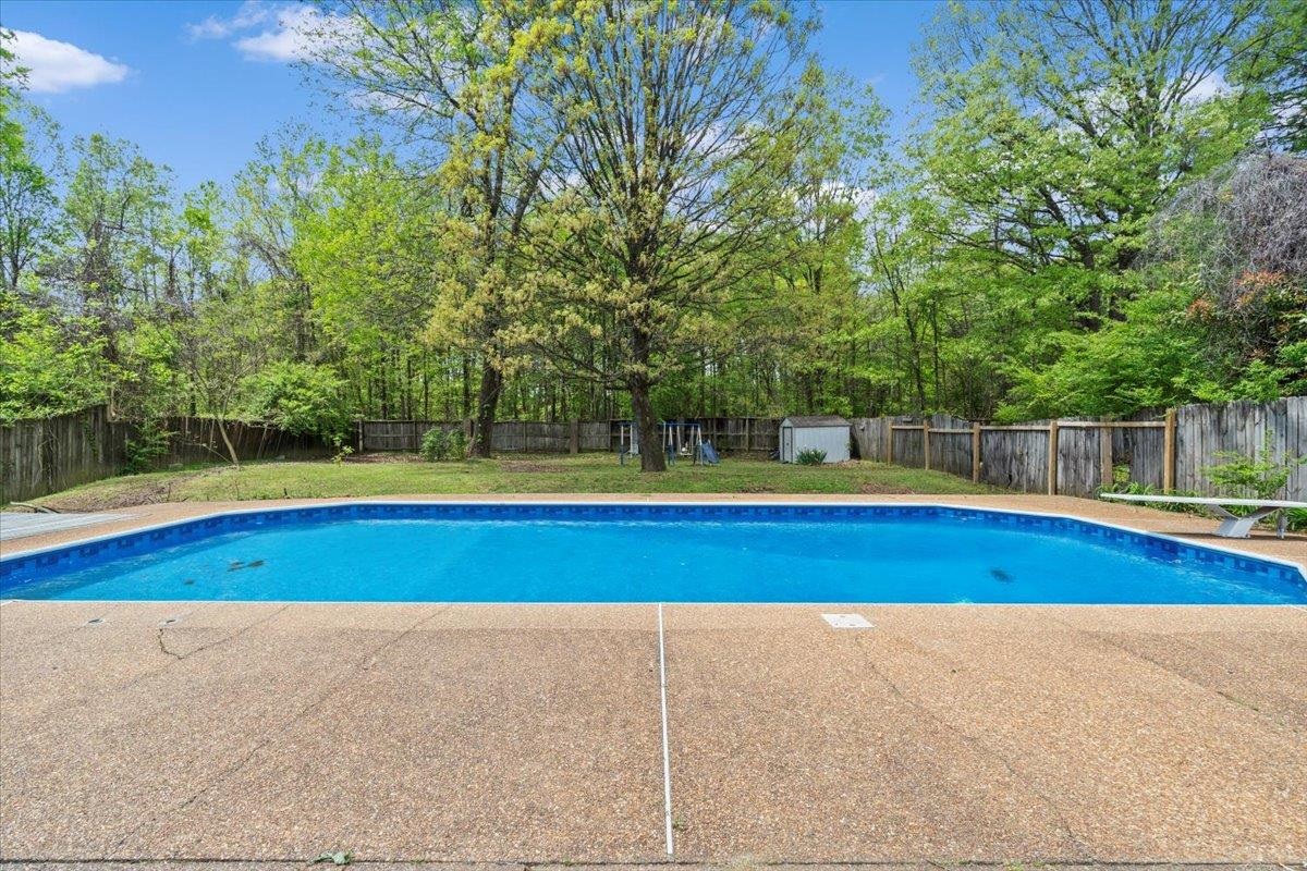 3803 MISTY OAK DR