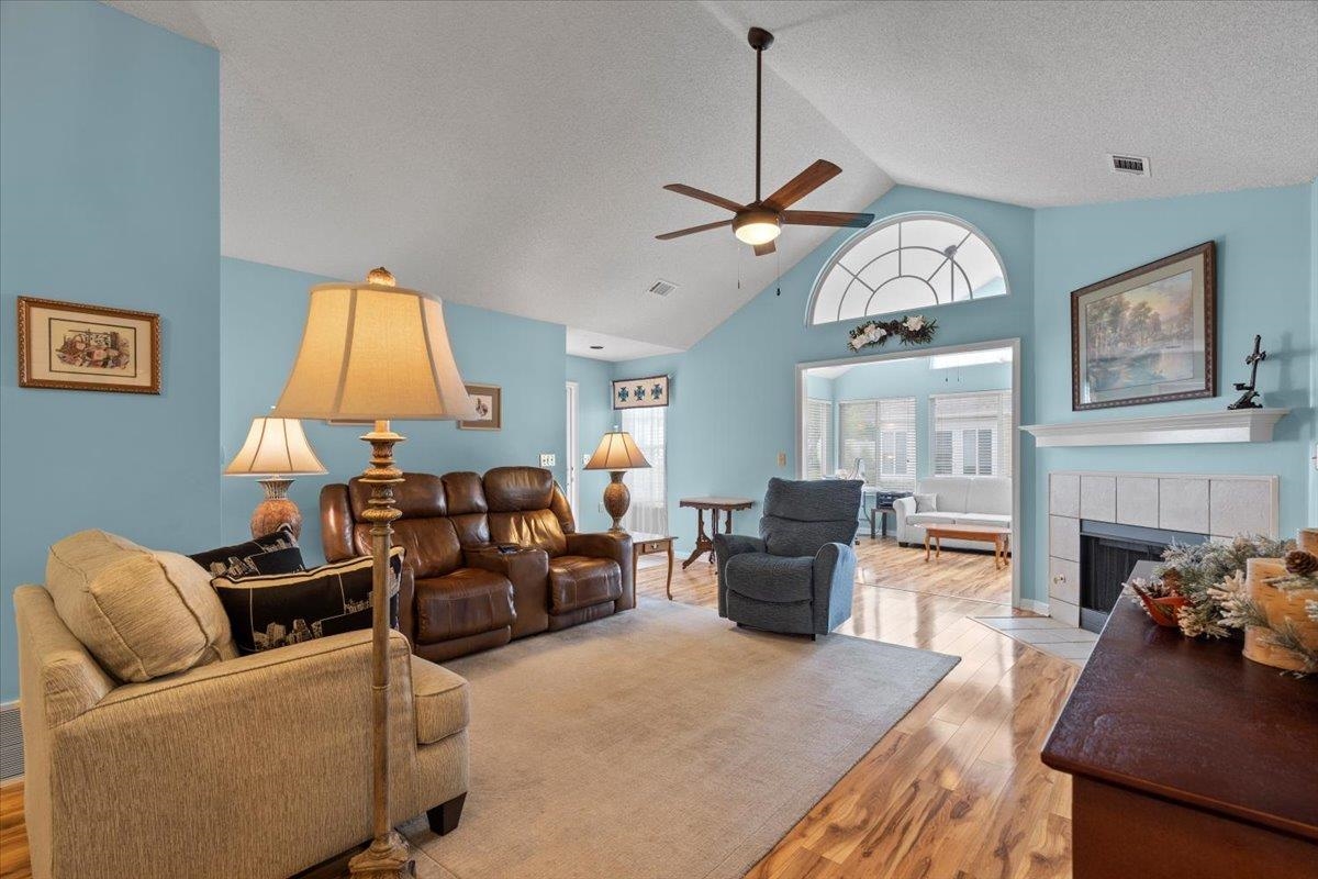 1801 APPLING OAKS CIR Unit: 83