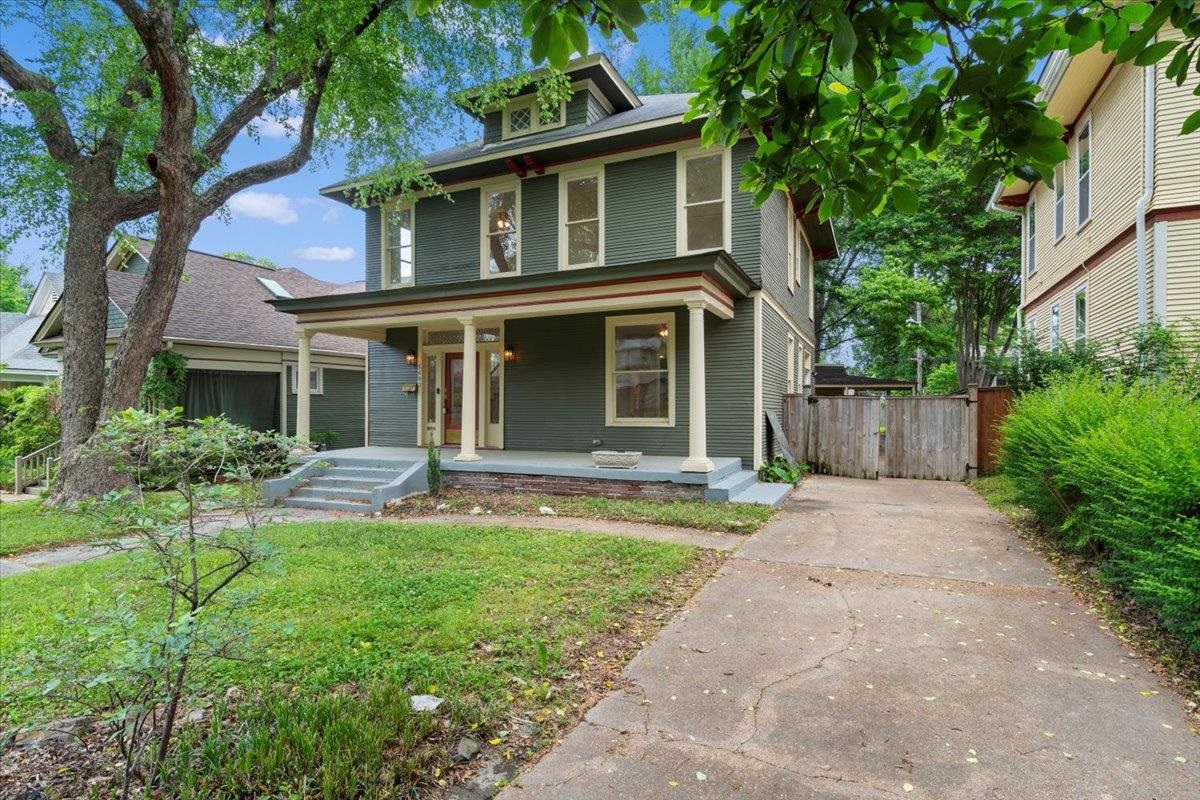 1682 LAWRENCE AVE