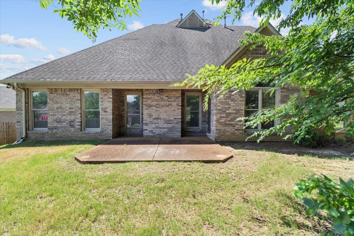 1728 TURTLE HILL DR
