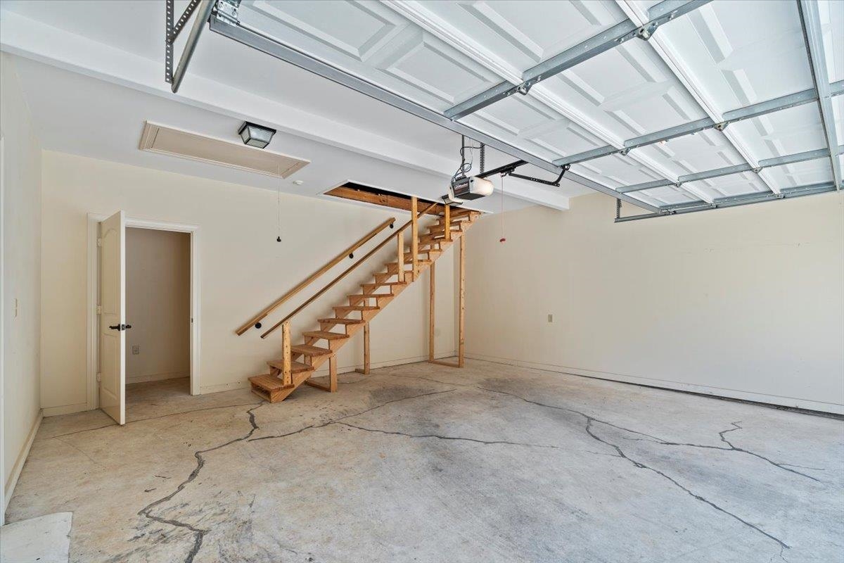 1595 DEXTER GROVE CT Unit: 105