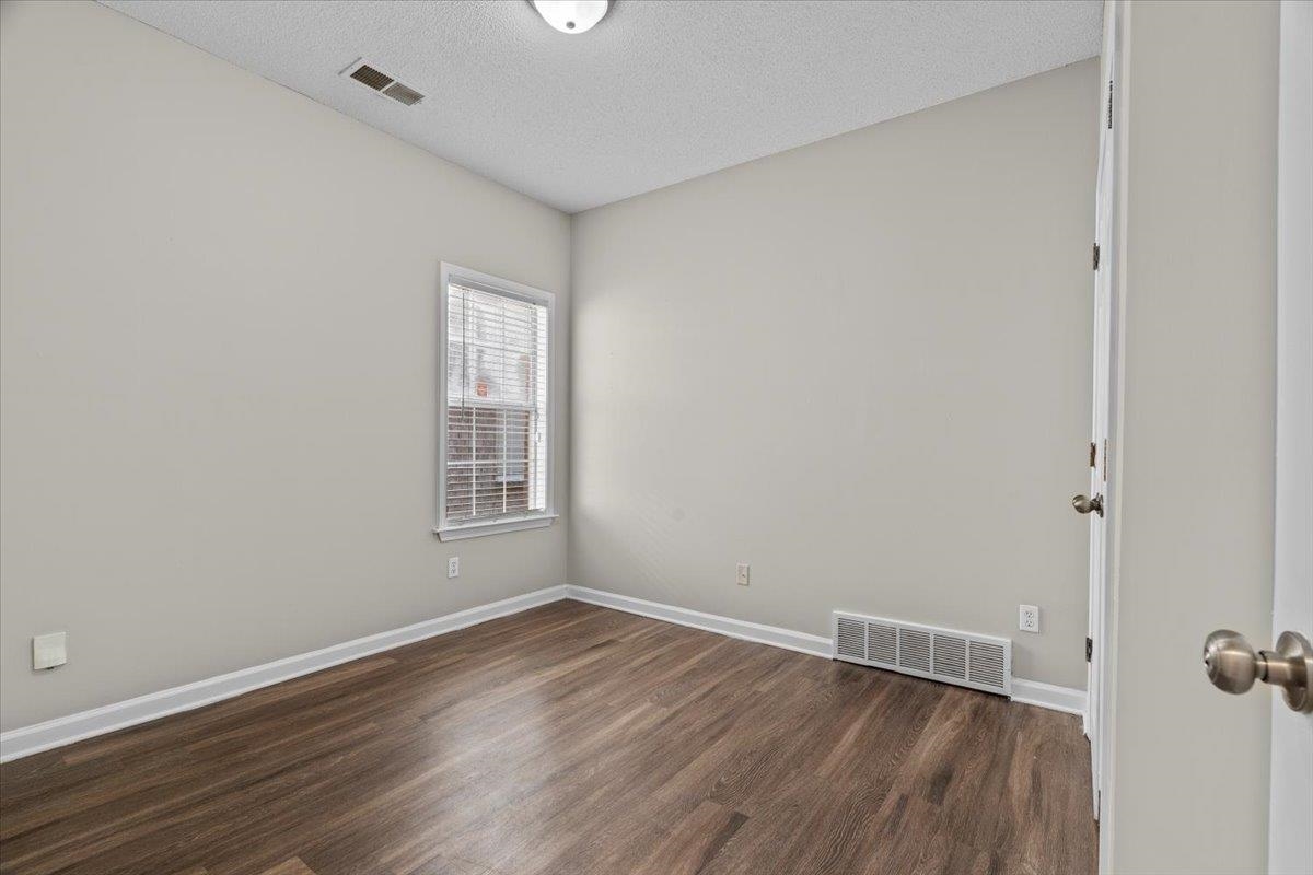 9122 E CINDERHILL CV