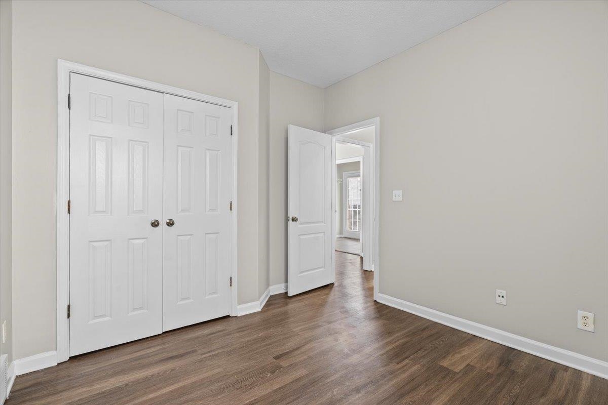 9122 E CINDERHILL CV