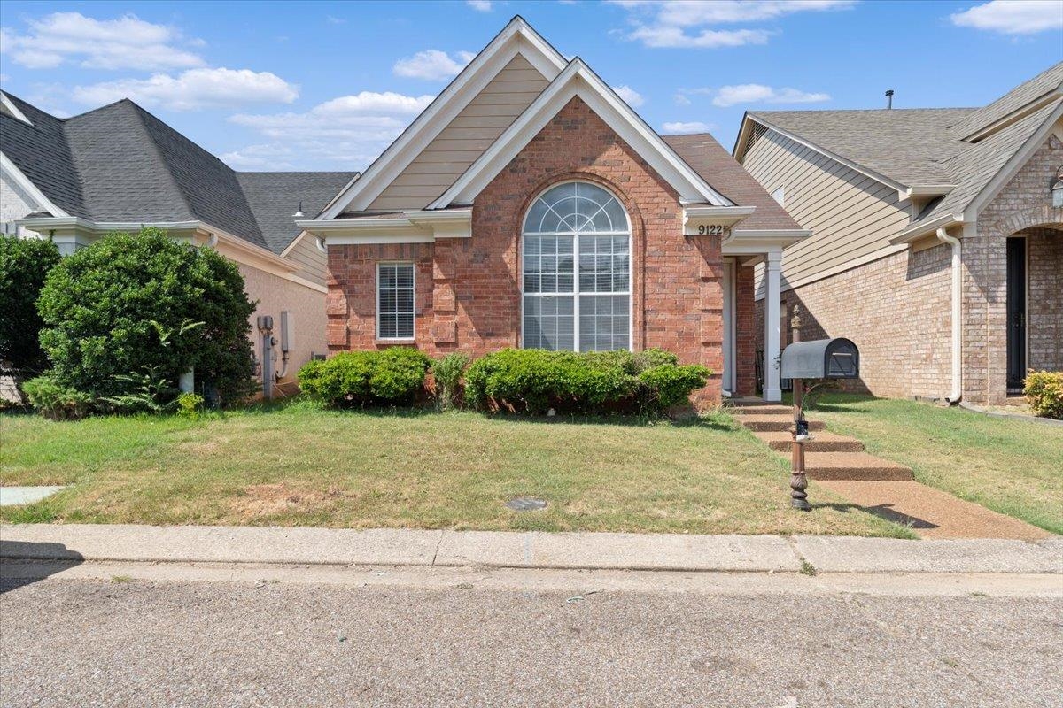 9122 E CINDERHILL CV