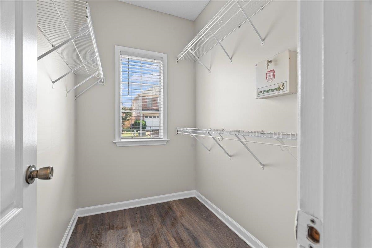 9122 E CINDERHILL CV