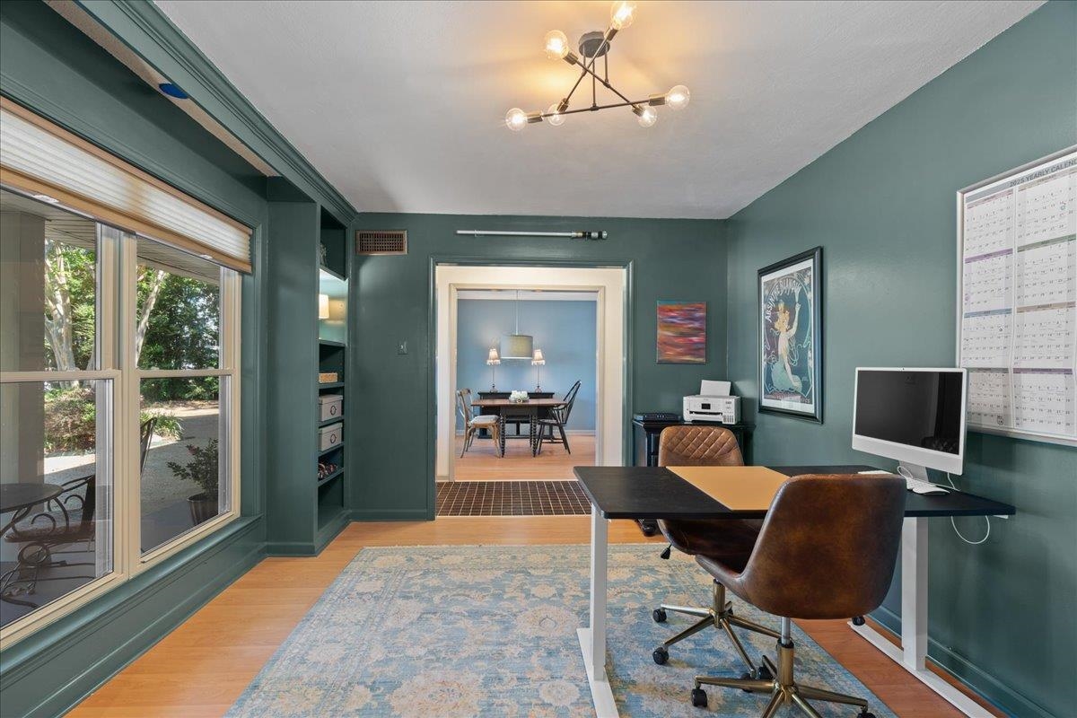 2756 ROCKCREEK PKY