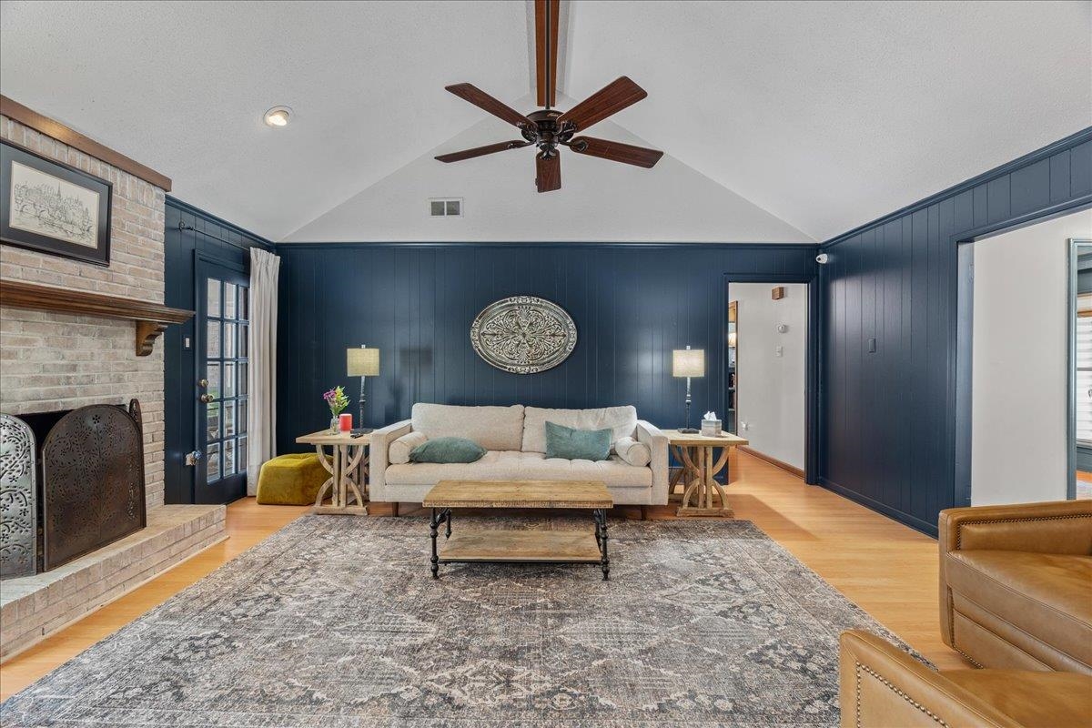 2756 ROCKCREEK PKY
