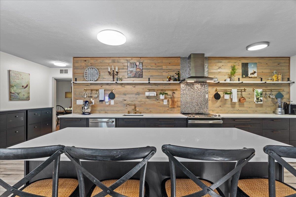 2756 ROCKCREEK PKY