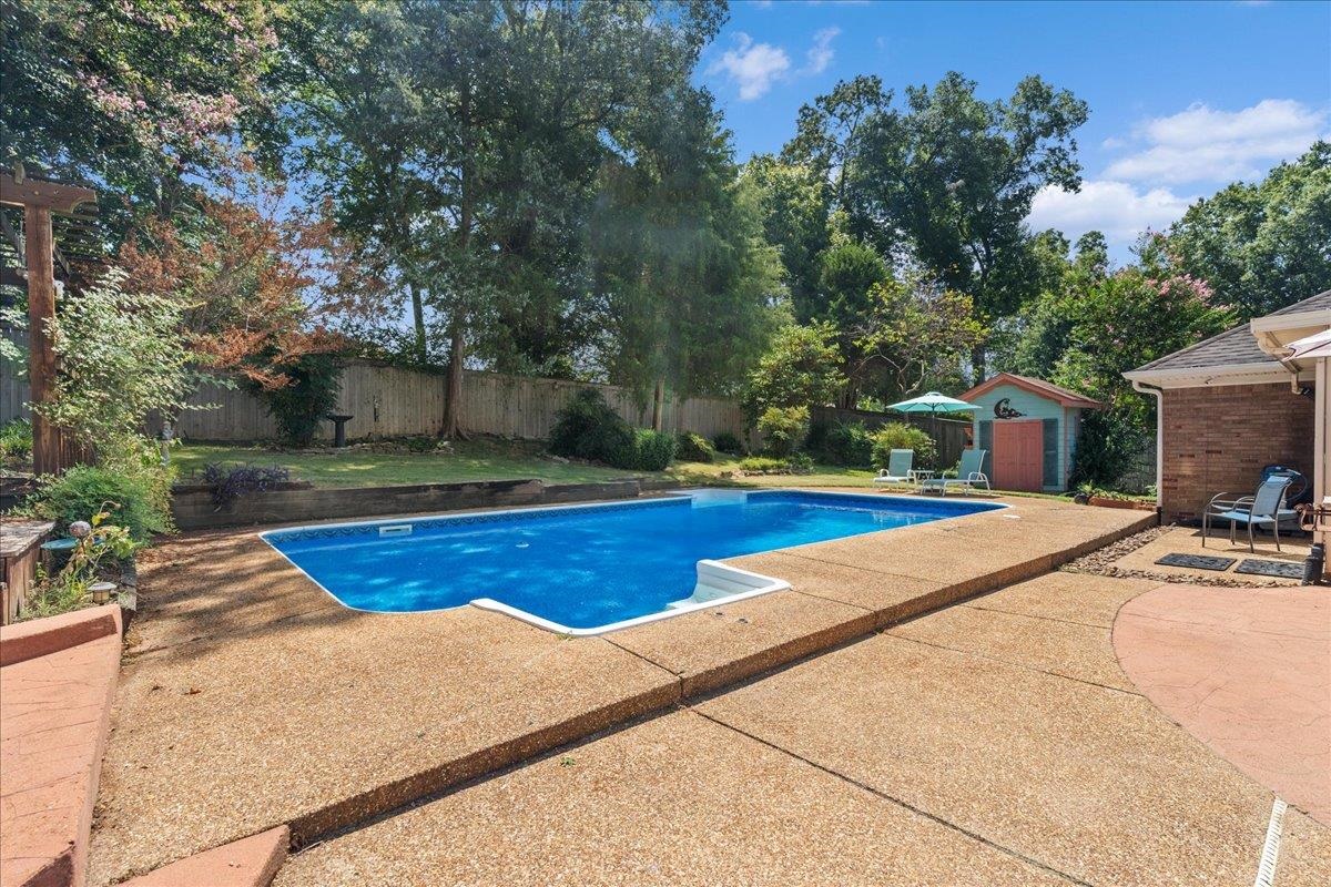 2756 ROCKCREEK PKY