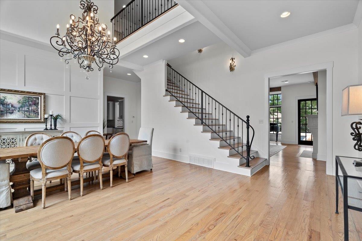 10394 N DUNCAN WOODS DR