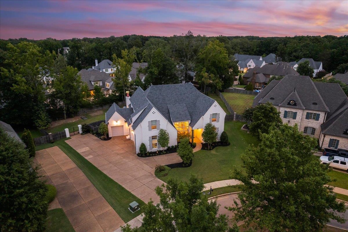 10394 N DUNCAN WOODS DR