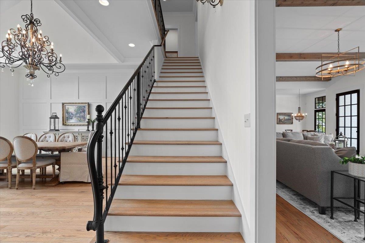 10394 N DUNCAN WOODS DR