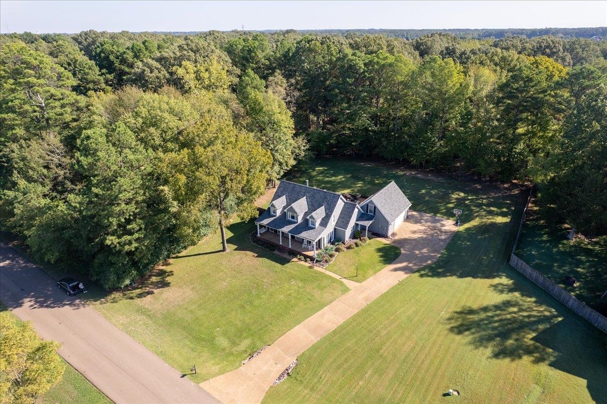 4084 REBEKAH DR