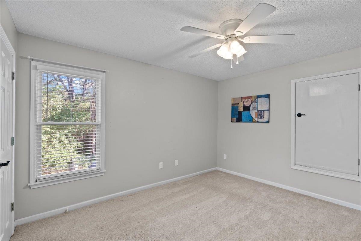 4084 REBEKAH DR