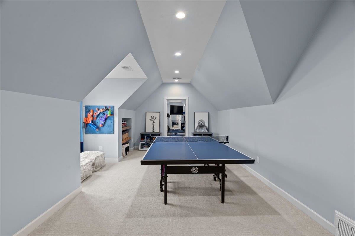 3197 CHAPEL WOODS CV