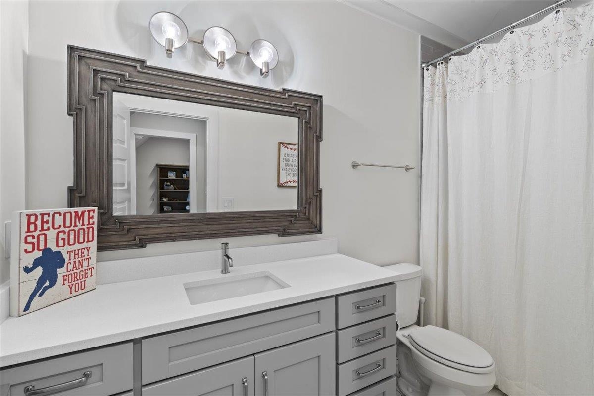 3197 CHAPEL WOODS CV