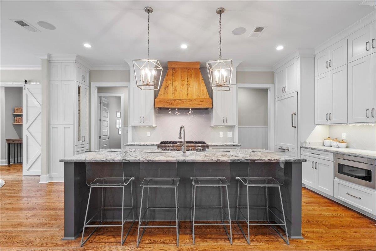 3197 CHAPEL WOODS CV