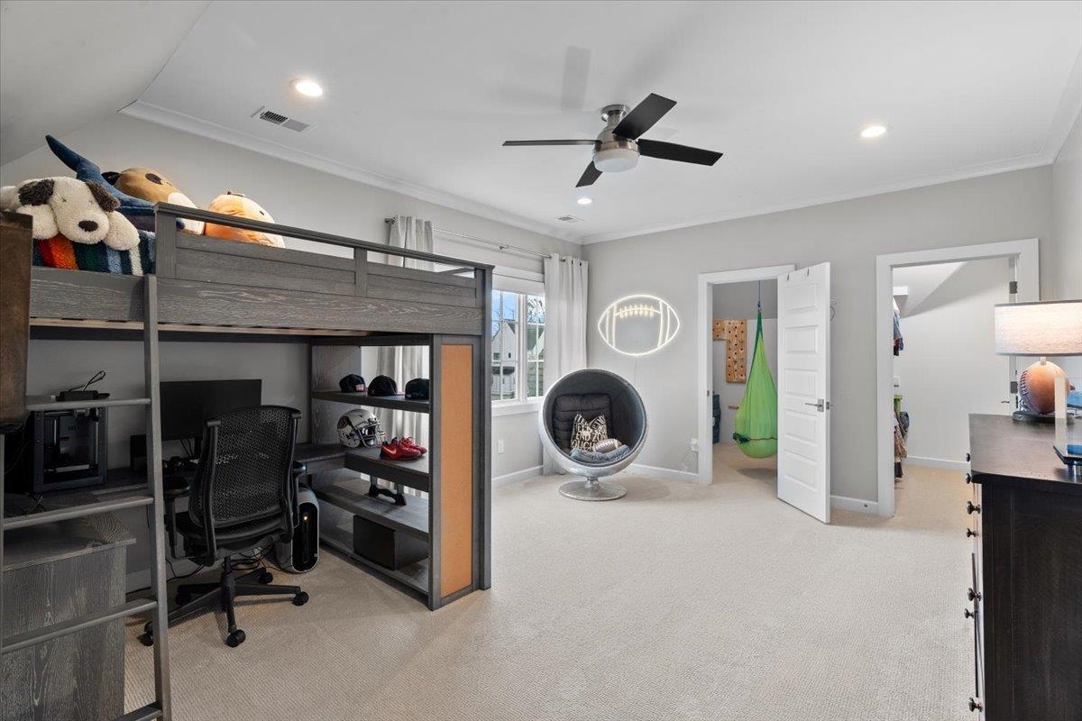 3197 CHAPEL WOODS CV