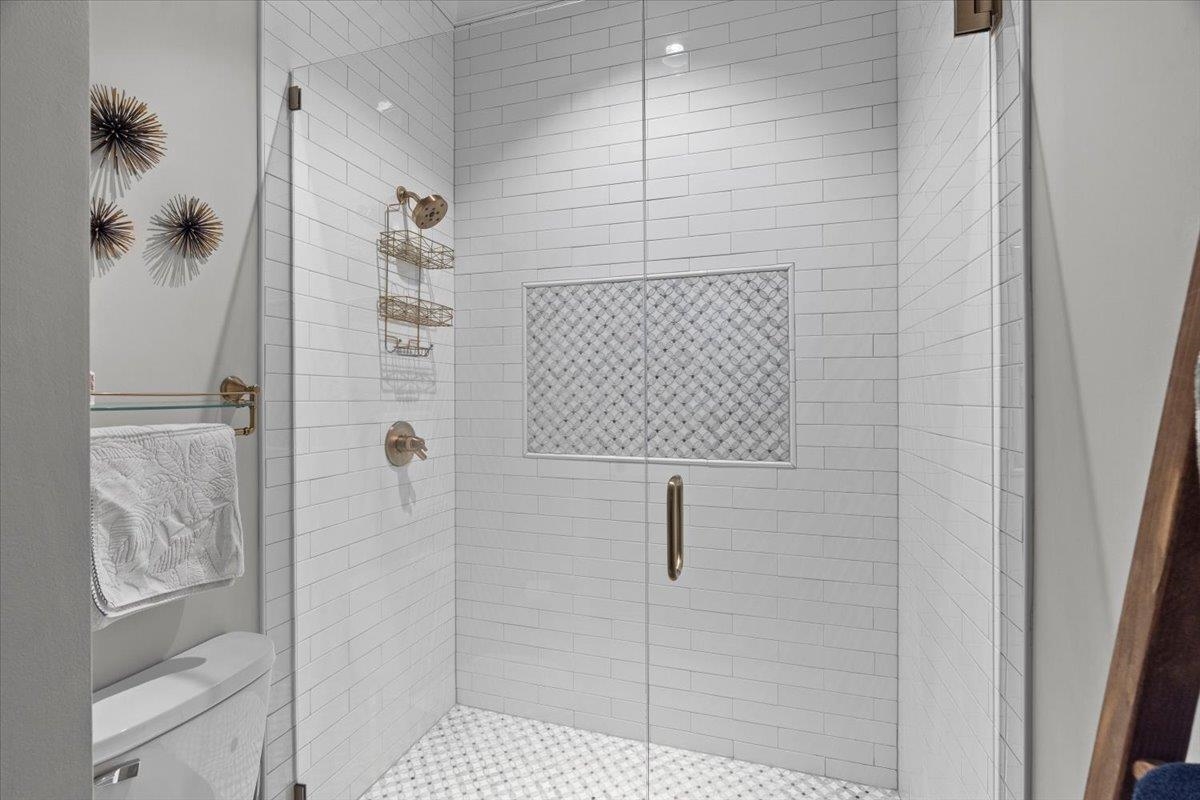 3197 CHAPEL WOODS CV