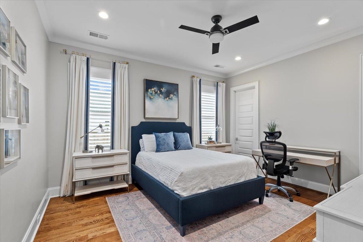 3197 CHAPEL WOODS CV