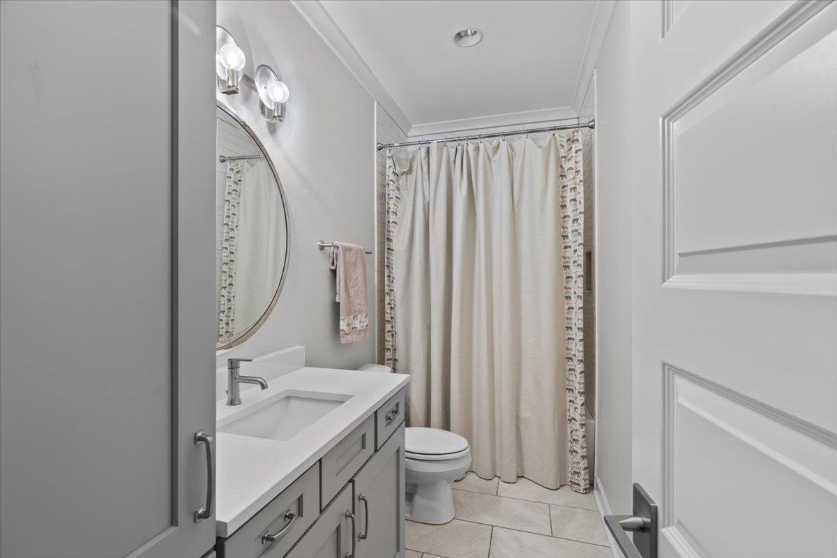 3197 CHAPEL WOODS CV