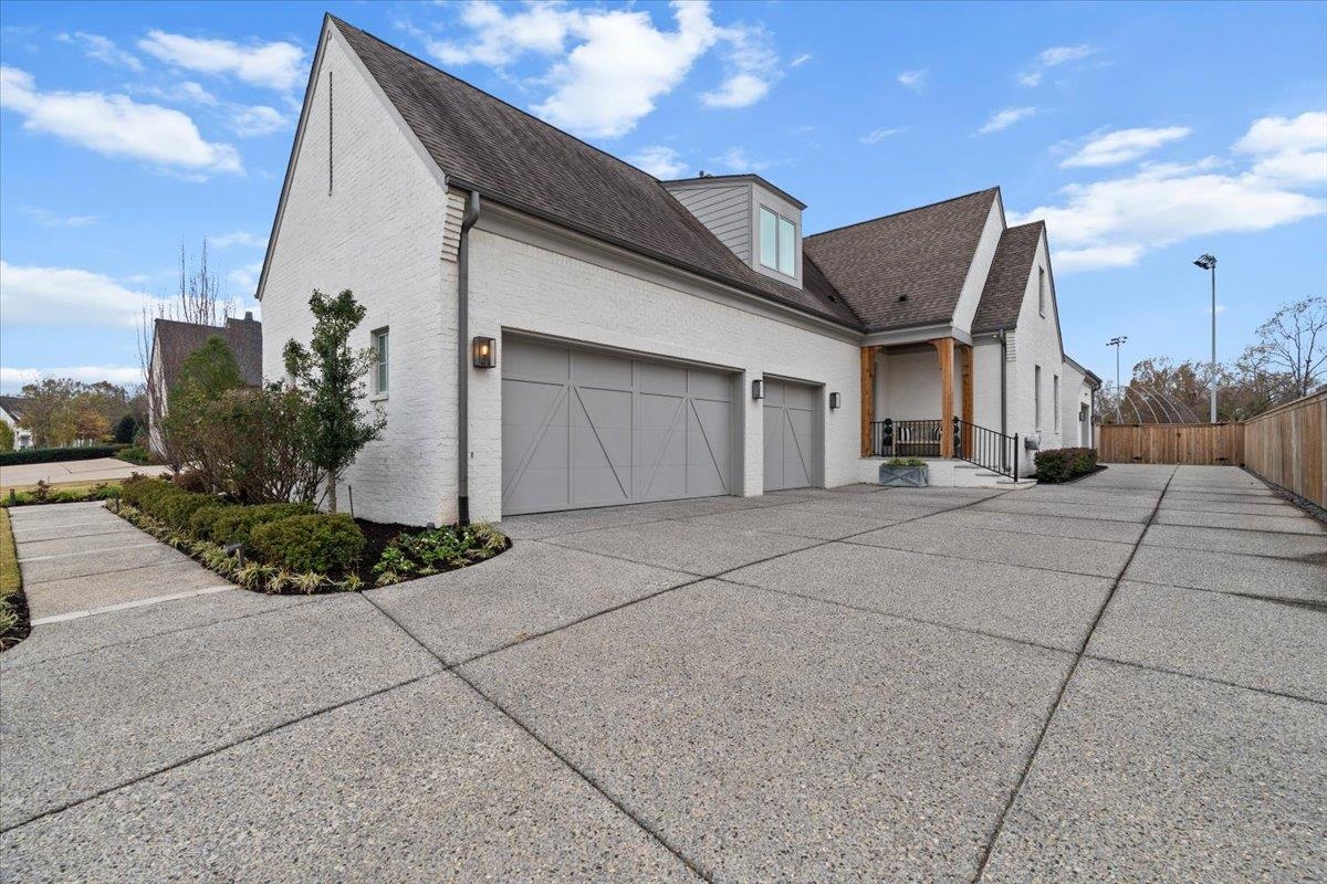 3197 CHAPEL WOODS CV