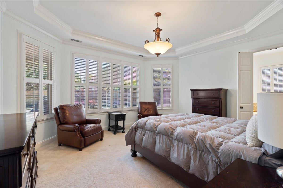 9248 LIGGON GREEN LN