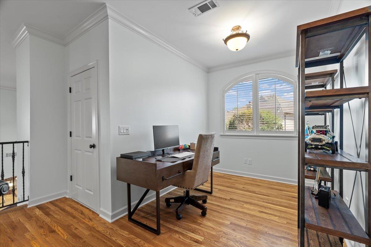 9248 LIGGON GREEN LN