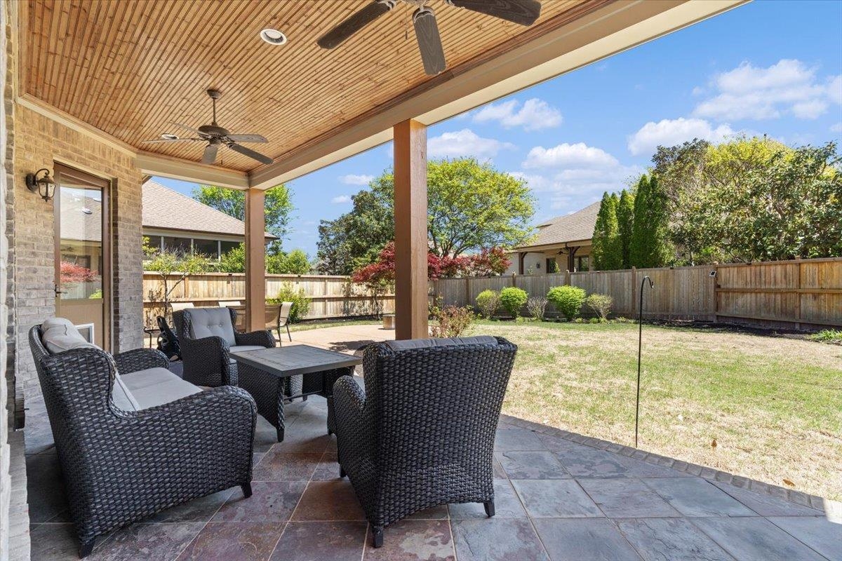 9248 LIGGON GREEN LN