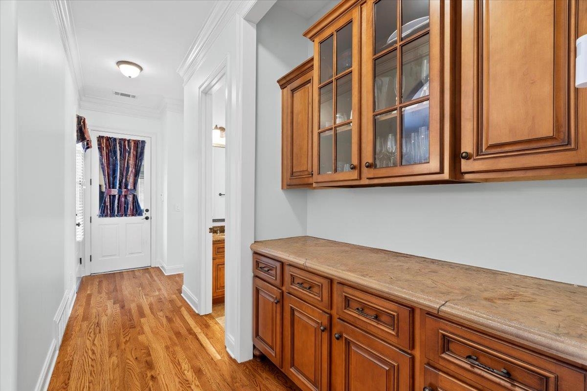 9248 LIGGON GREEN LN