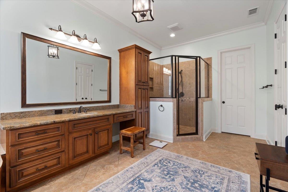 9248 LIGGON GREEN LN