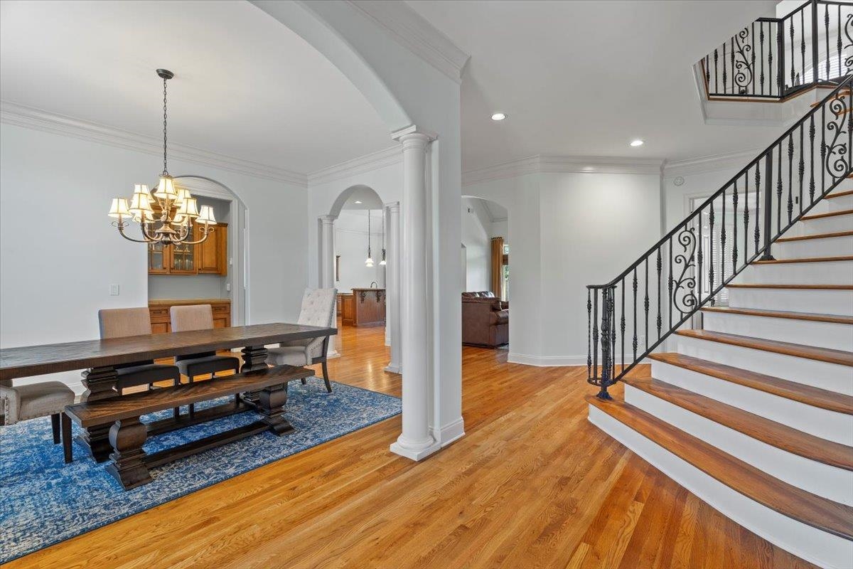 9248 LIGGON GREEN LN