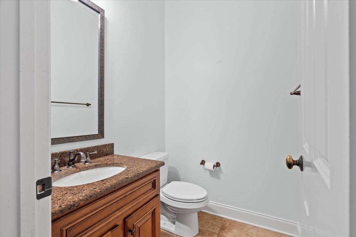 9248 LIGGON GREEN LN