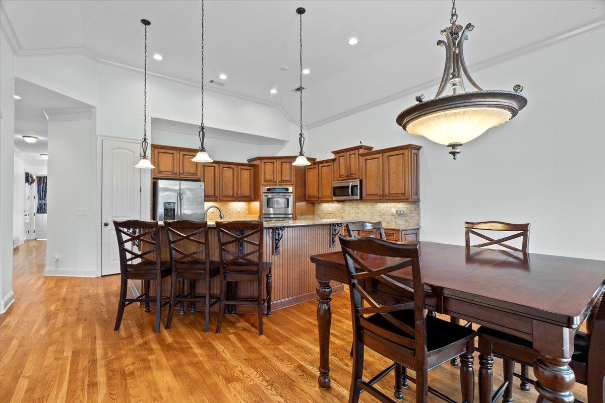 9248 LIGGON GREEN LN