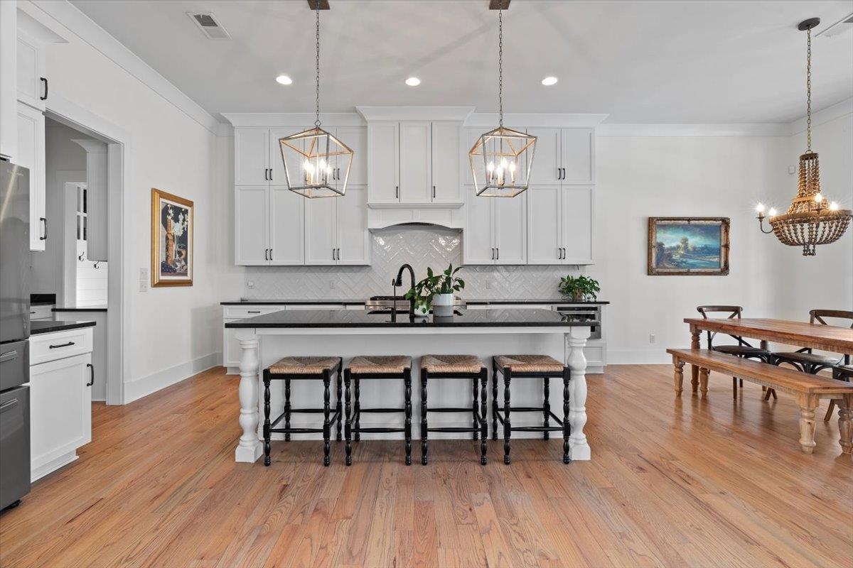 10394 N DUNCAN WOODS DR