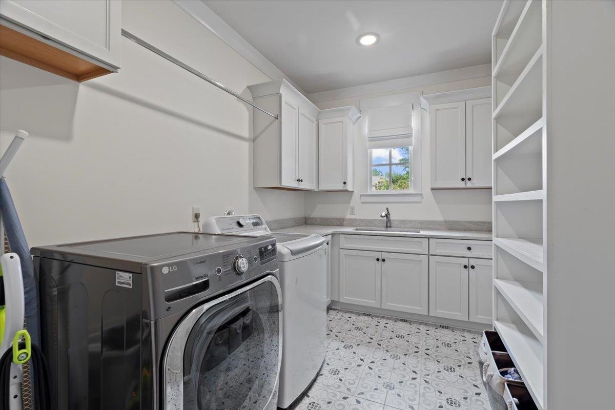 10394 N DUNCAN WOODS DR