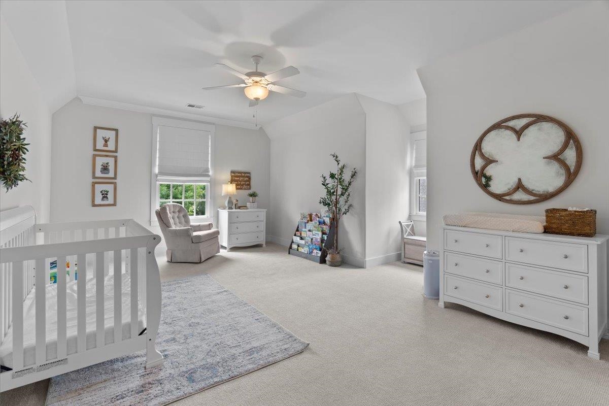 10394 N DUNCAN WOODS DR