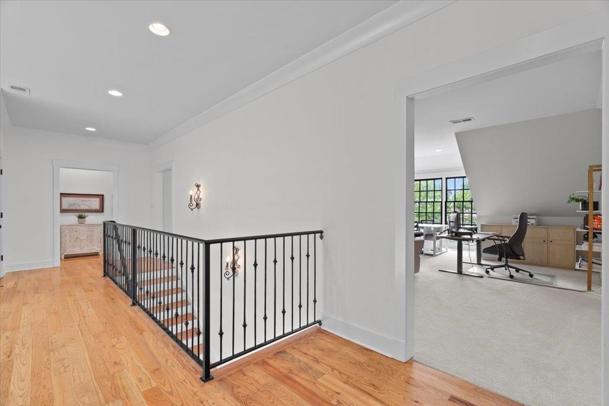 10394 N DUNCAN WOODS DR