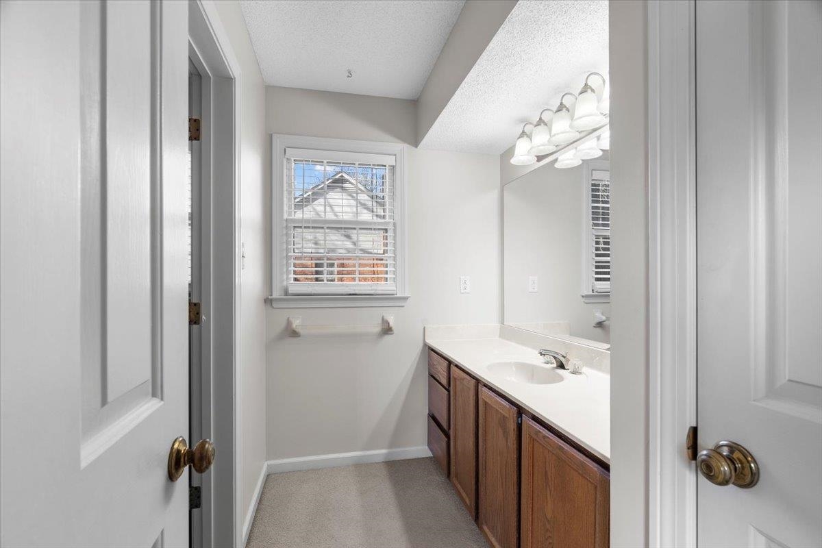 9168 SYCAMORE CREEK CV