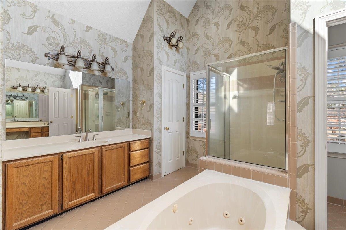 9168 SYCAMORE CREEK CV