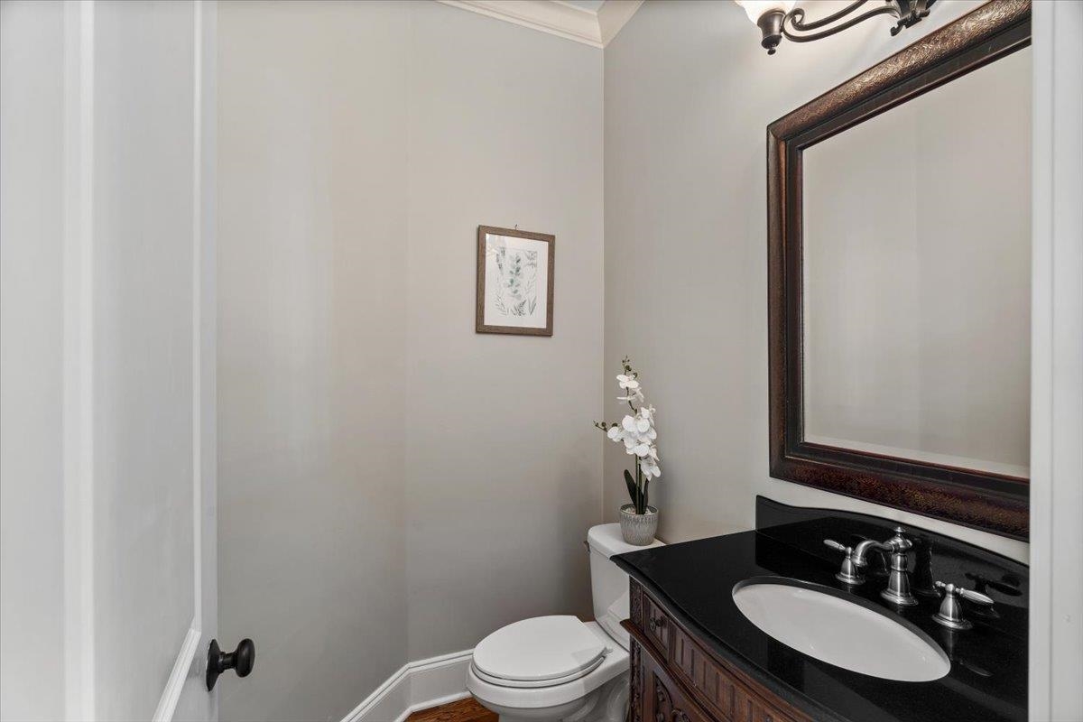 1862 OLD TOWNE LN